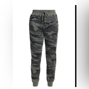 EUC Splendid Camo Joggers Olive Branch- Size Small